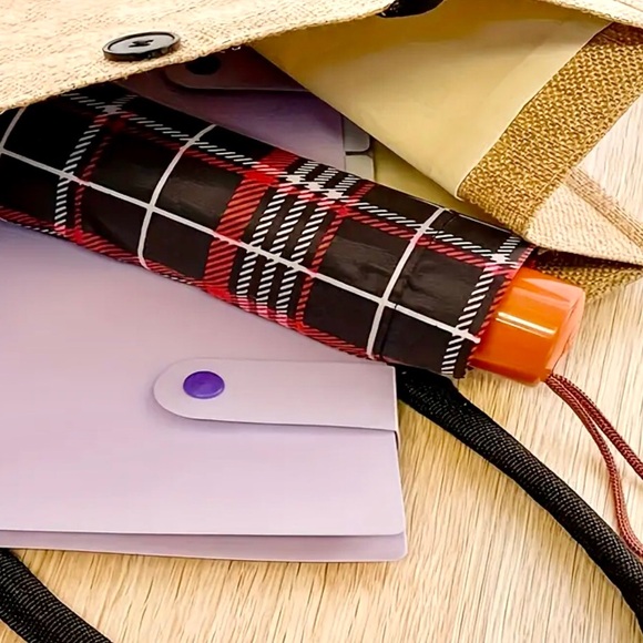 NIP! Beach Print Burlap Tote Bag - Picture 3 of 5